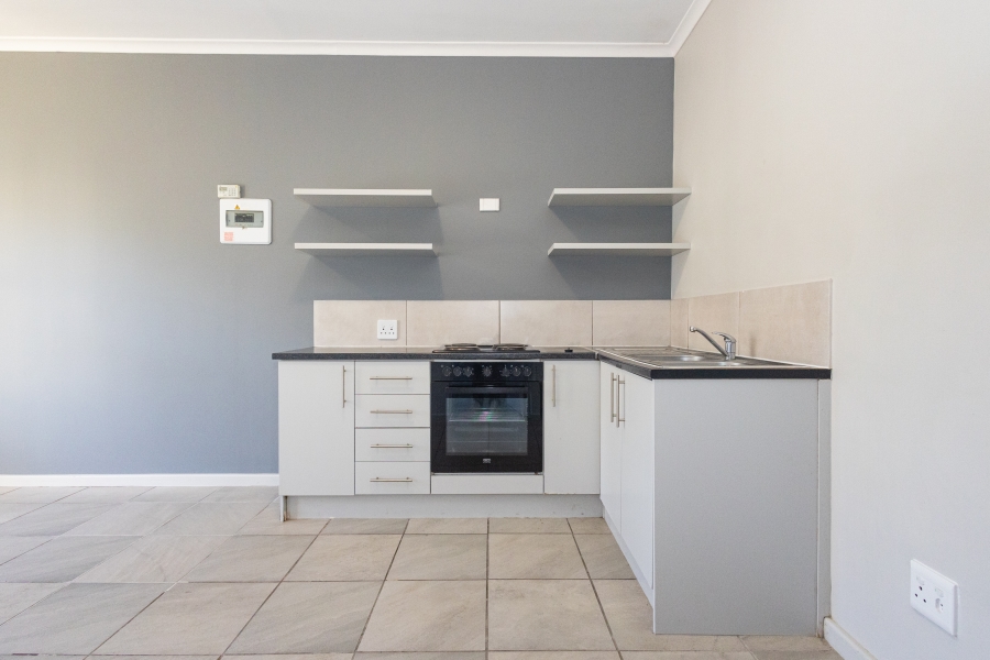 To Let 2 Bedroom Property for Rent in Haasendal Western Cape